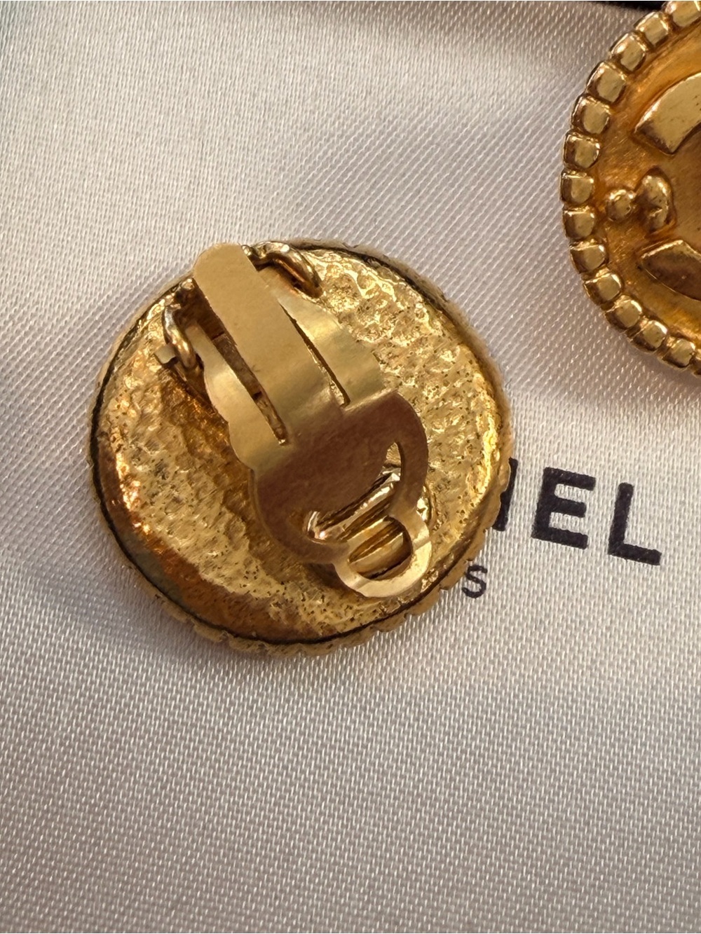 Chanel Gold-Tone CC Button Earrings
Authentic ✨ - Picture 4 of 8